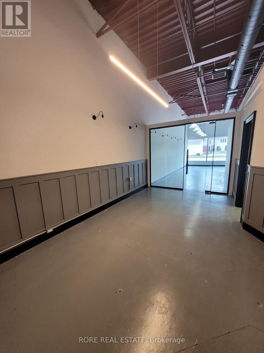 8251 Dock Street, Niagara Falls (Chippawa), Ontario  L2G 7G7 - Photo 10 - X12774984