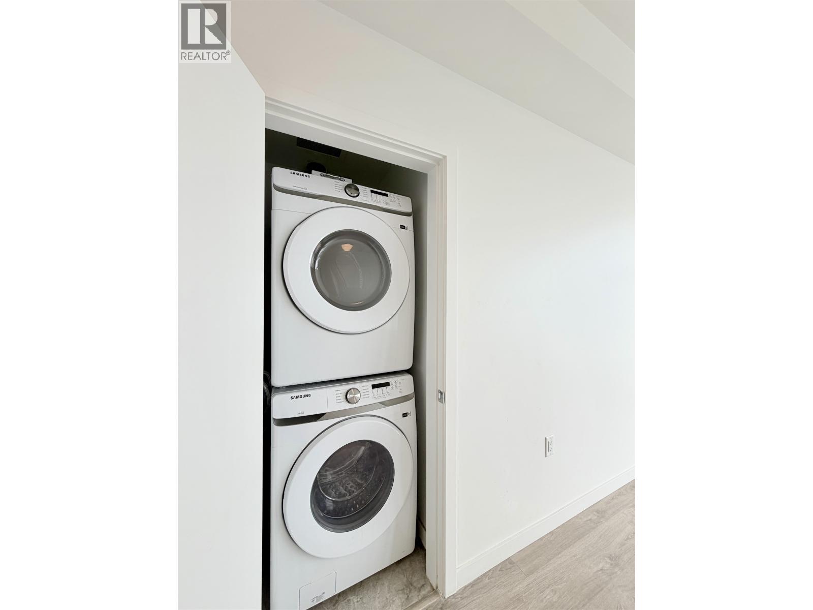 680 Quayside Drive, New Westminster, British Columbia  V3M 0P2 - Photo 7 - R3094438