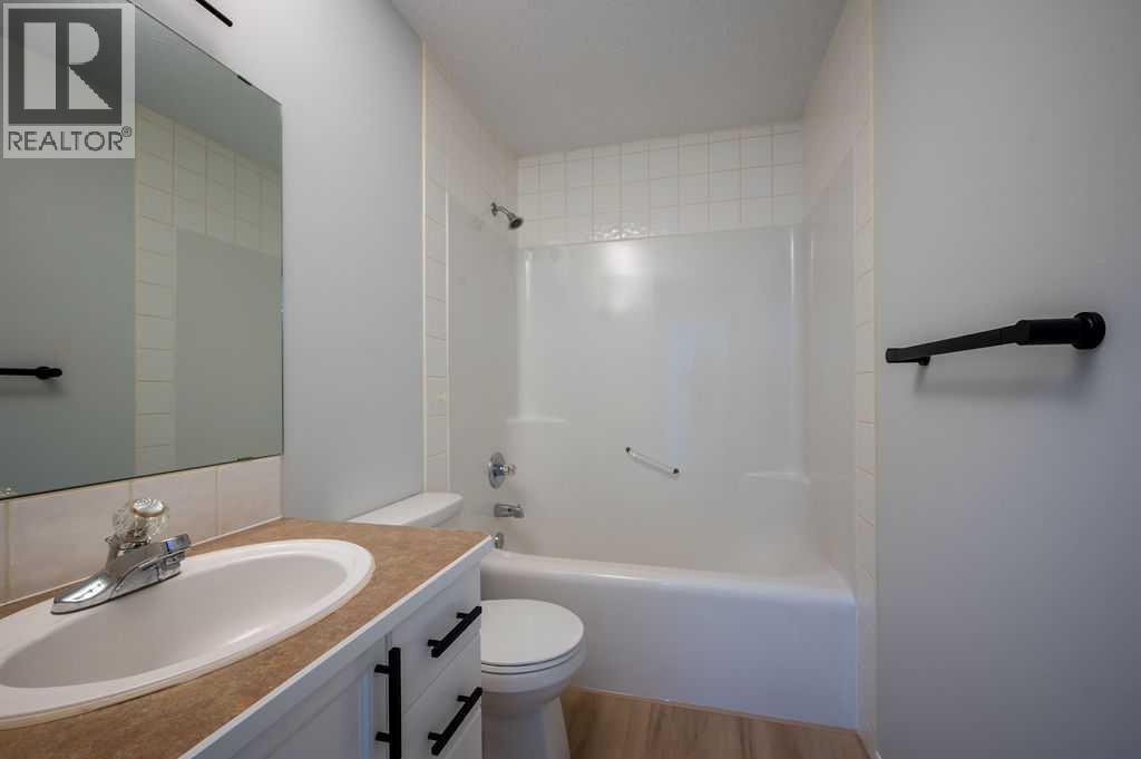 269 Strathford Crescent, Strathmore, Alberta  T1P 1N9 - Photo 17 - A2282012