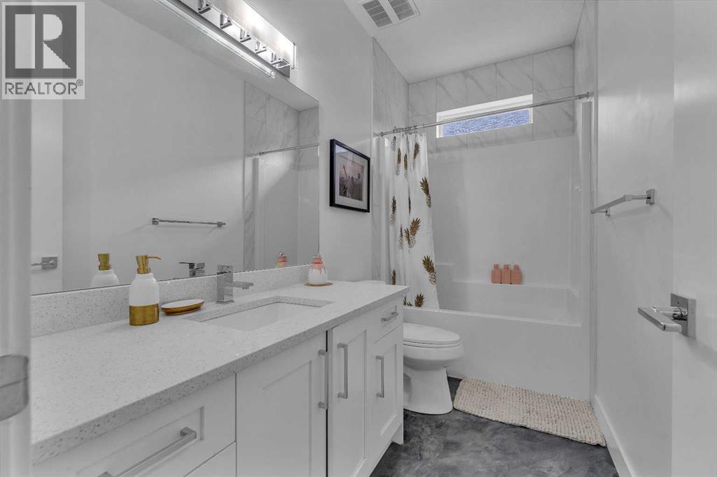 205 Kinniburgh Cove, Chestermere, Alberta  T1X 0Y6 - Photo 25 - A2291809