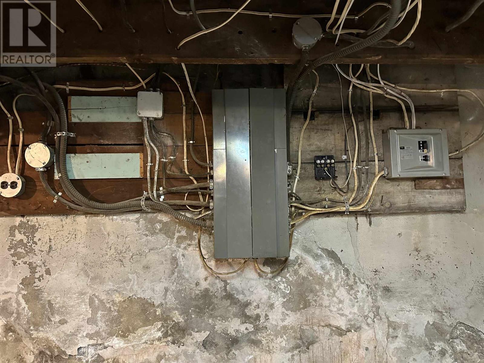 314 First St E, Fort Frances, Ontario  P9A 1K7 - Photo 10 - TB243420