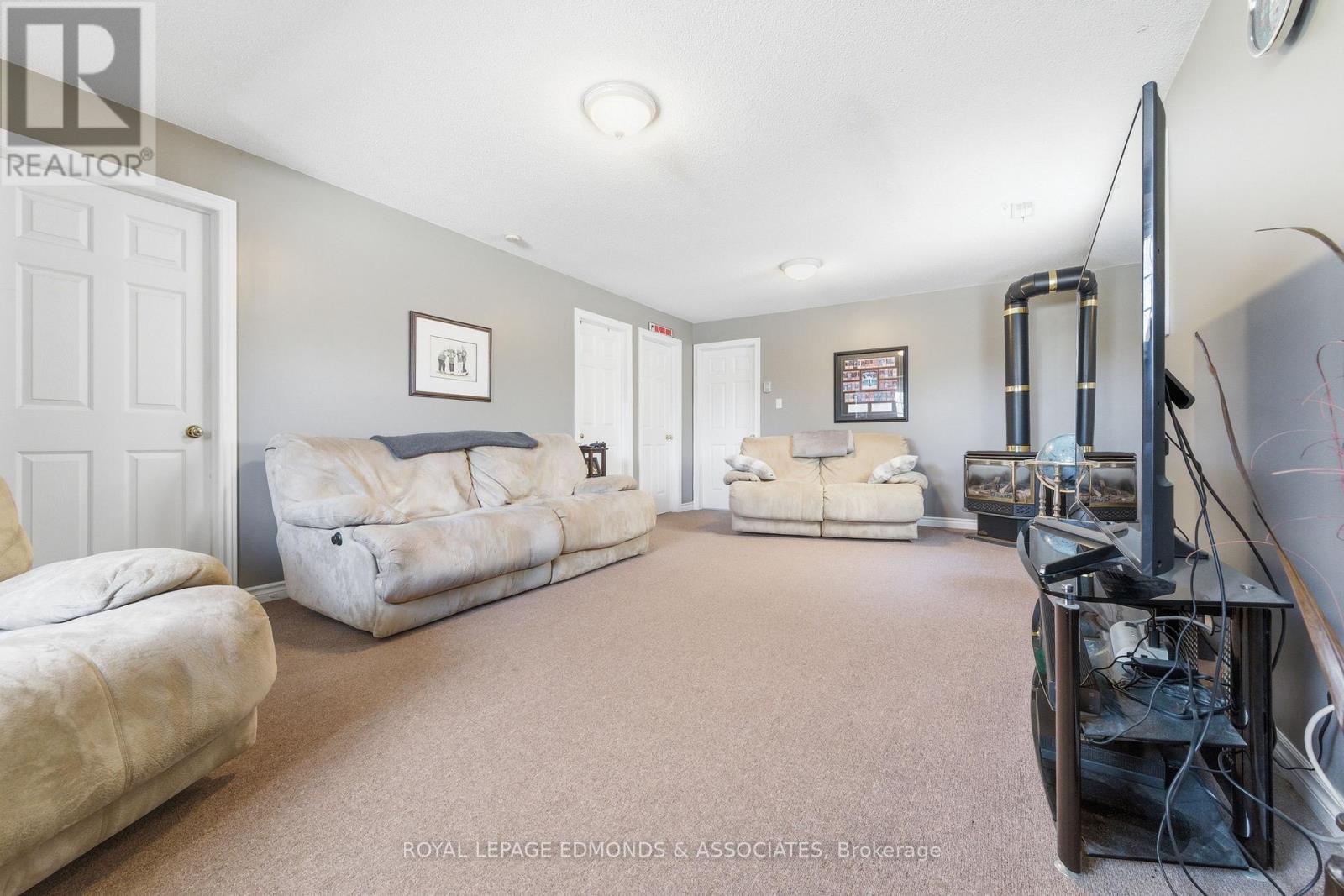 130 Cockburn Crescent, Pembroke, Ontario  K8A 8L9 - Photo 35 - X12888742