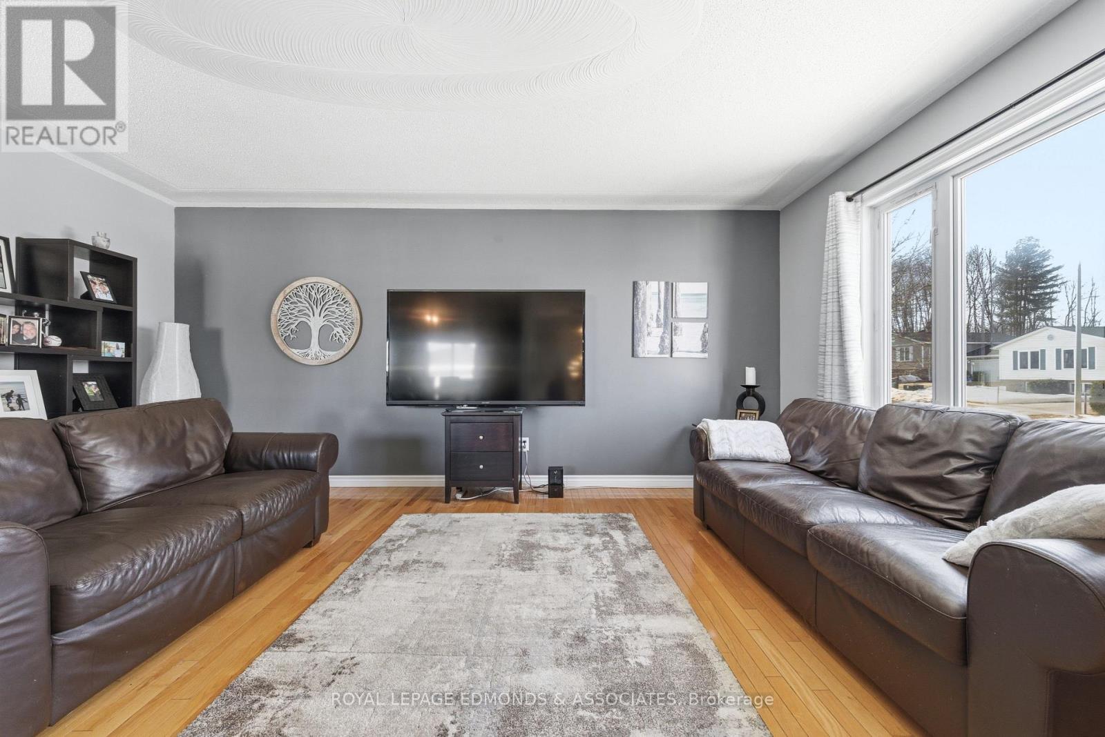 130 Cockburn Crescent, Pembroke, Ontario  K8A 8L9 - Photo 8 - X12888742