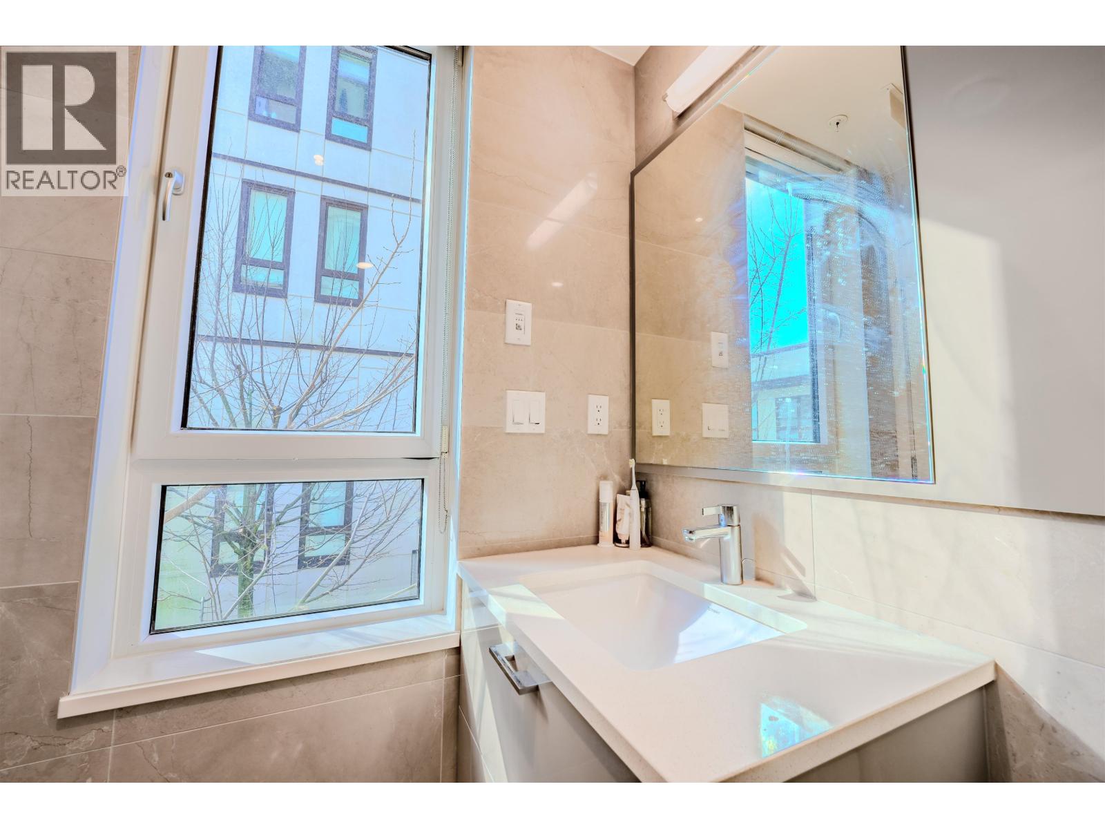 208 4408 Cambie Street, Vancouver, British Columbia  V5Y 0M2 - Photo 21 - R3100121