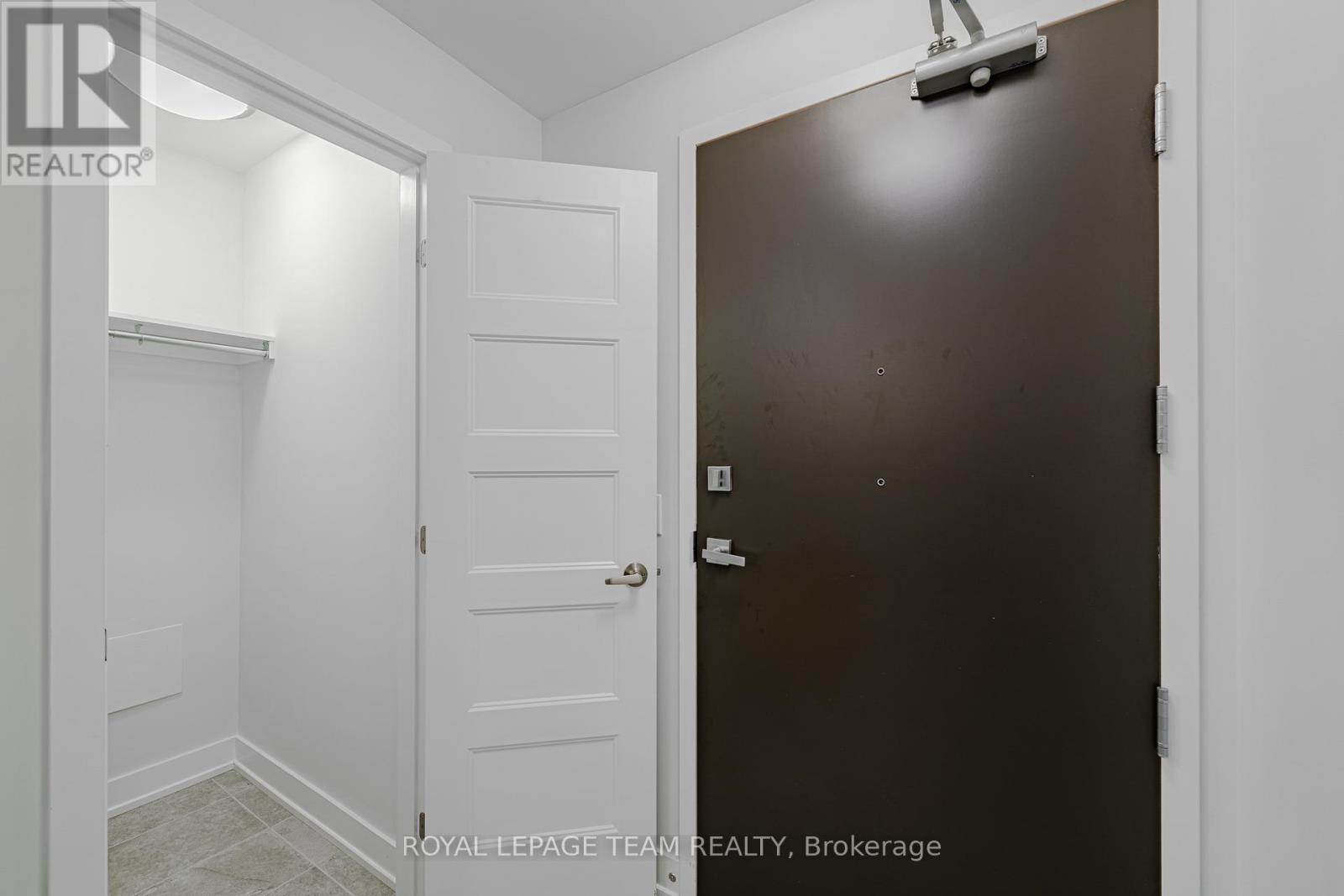 1106 - 200 Inlet Private, Ottawa, Ontario  K4A 5H3 - Photo 2 - X12888570