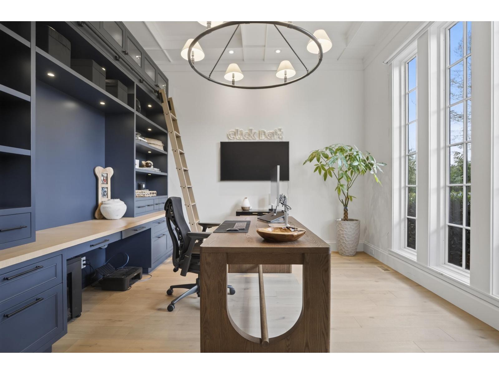 20055 2 Avenue, Langley, British Columbia  V2Z 0A3 - Photo 13 - R3099981