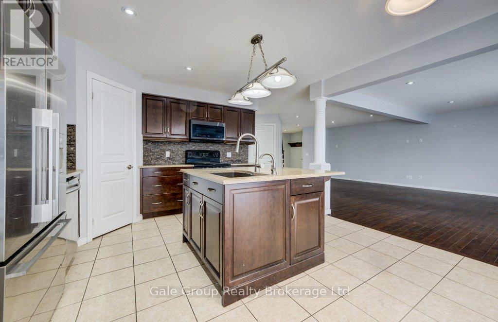 395 Champlain Avenue, Woodstock (Woodstock - South), Ontario  N4V 0B3 - Photo 12 - X12888558