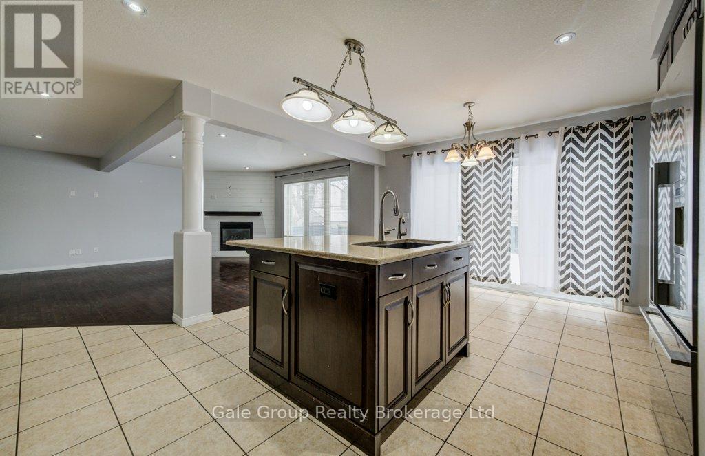 395 Champlain Avenue, Woodstock (Woodstock - South), Ontario  N4V 0B3 - Photo 16 - X12888558