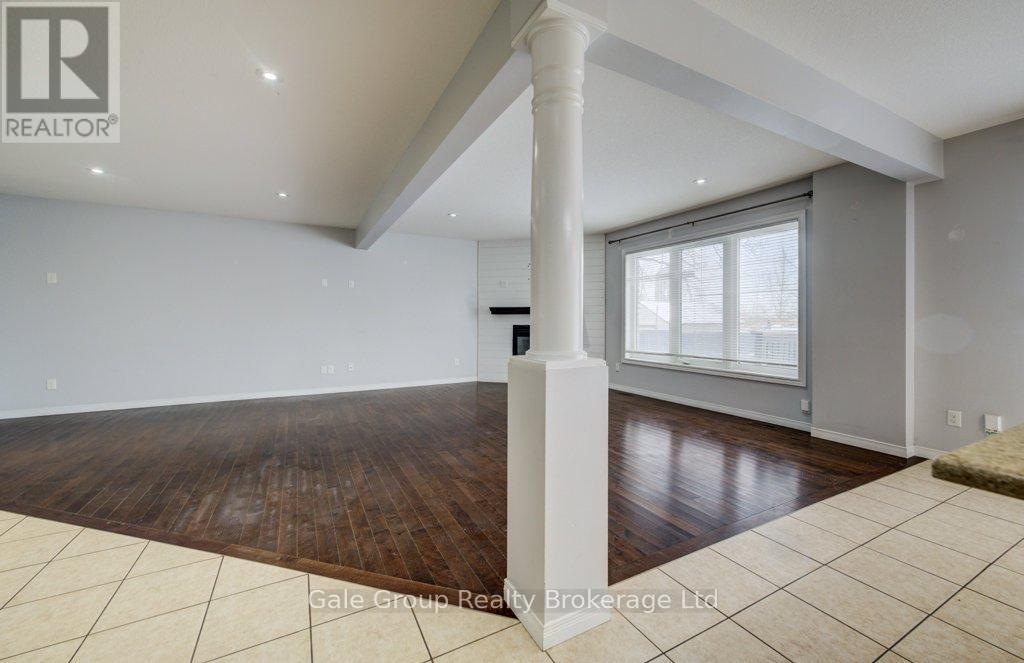 395 Champlain Avenue, Woodstock (Woodstock - South), Ontario  N4V 0B3 - Photo 17 - X12888558