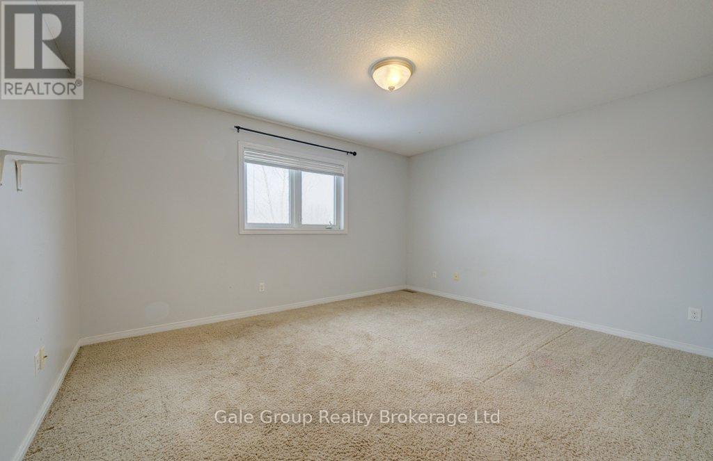 395 Champlain Avenue, Woodstock (Woodstock - South), Ontario  N4V 0B3 - Photo 20 - X12888558