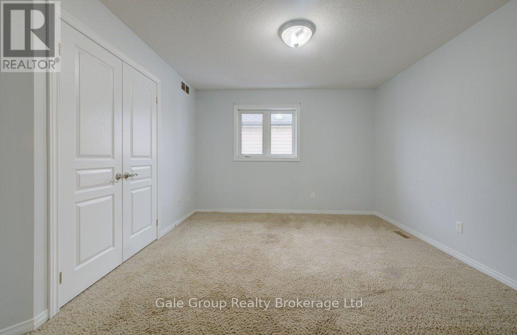 395 Champlain Avenue, Woodstock (Woodstock - South), Ontario  N4V 0B3 - Photo 22 - X12888558