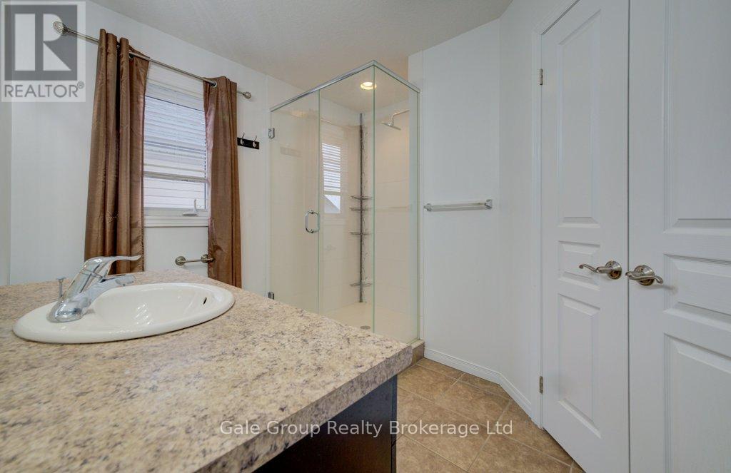 395 Champlain Avenue, Woodstock (Woodstock - South), Ontario  N4V 0B3 - Photo 30 - X12888558