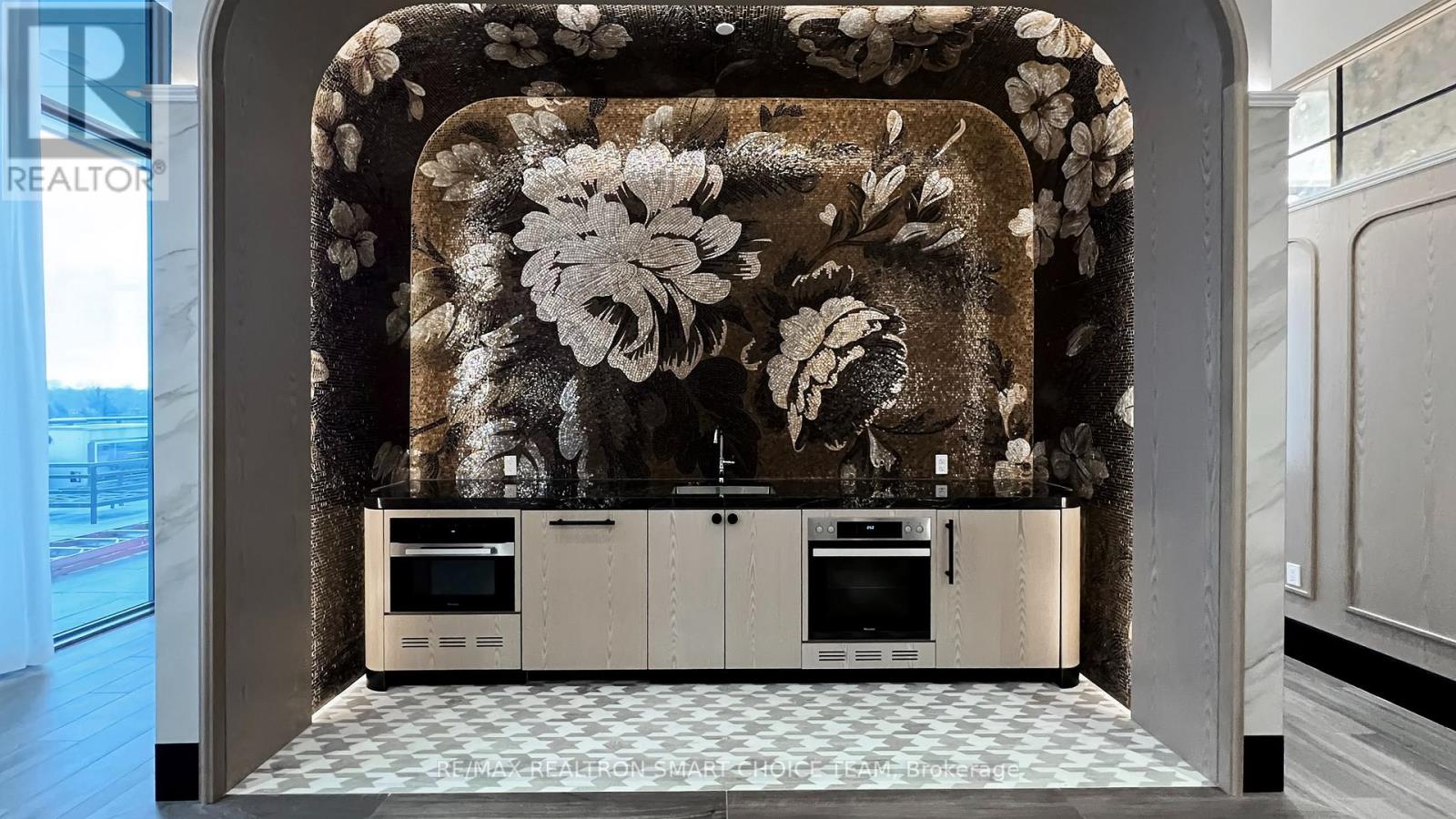 212 - 10 Inn On The Park Drive, Toronto (Banbury-Don Mills), Ontario  M3C 0P9 - Photo 44 - C12884360