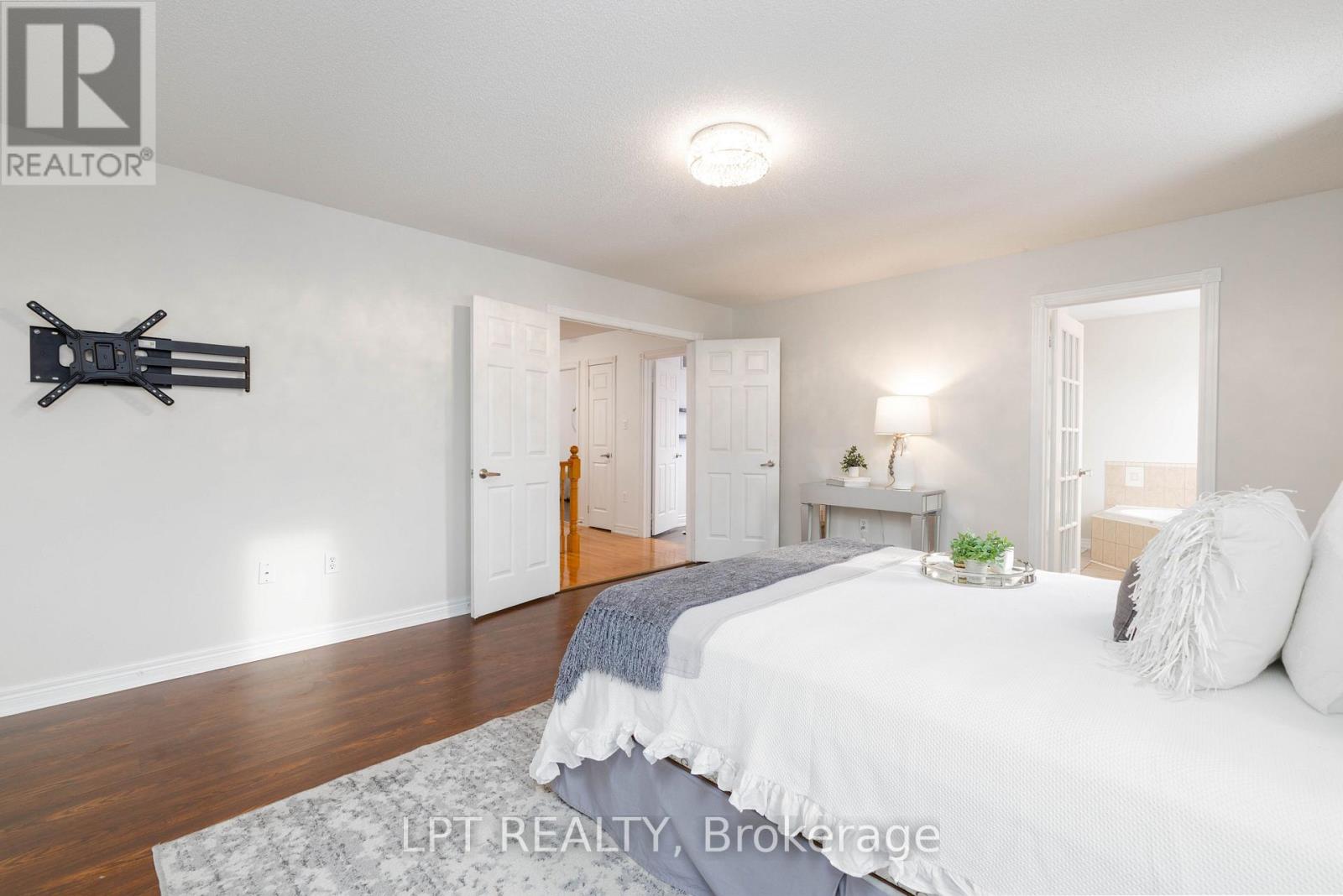 36 Ivygreen Road, Georgina (Keswick North), Ontario  L4P 4B7 - Photo 22 - N12800778