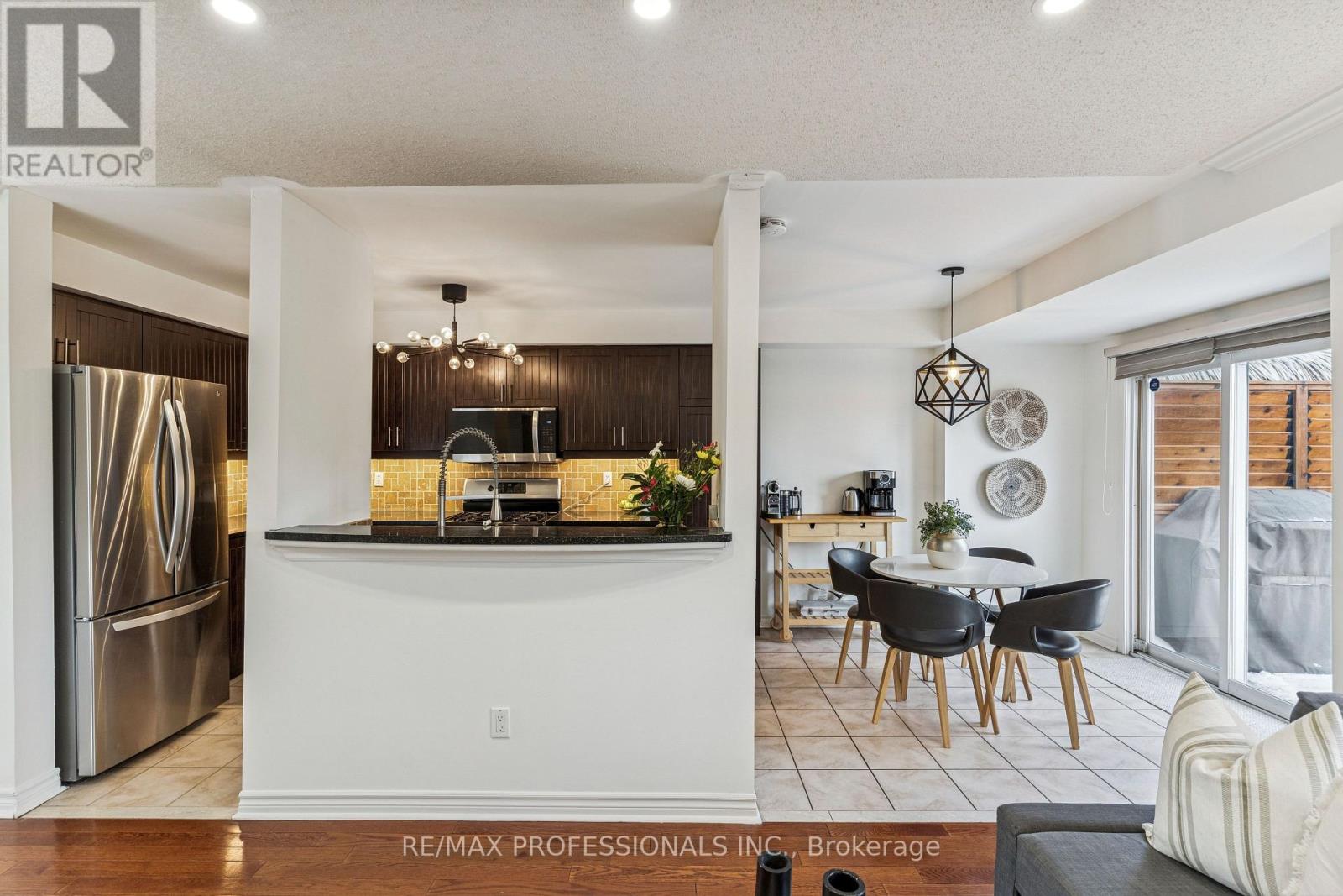 1 - 619 Evans Avenue, Toronto, Ontario  M8W 2W4 - Photo 8 - W12836084