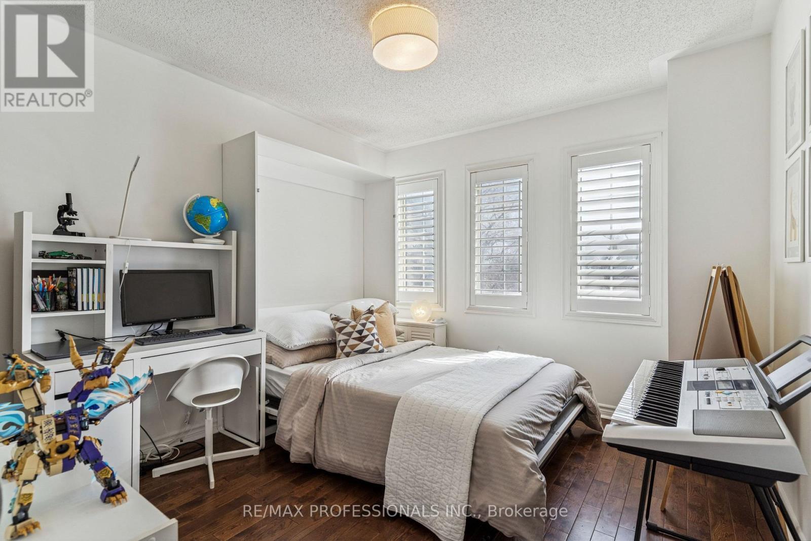 1 - 619 Evans Avenue, Toronto, Ontario  M8W 2W4 - Photo 18 - W12836084