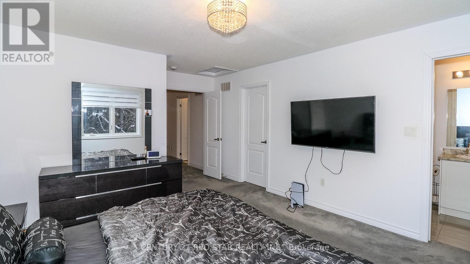 32 Milson Crescent, Essa, Ontario  L0M 1B4 - Photo 29 - N12887518