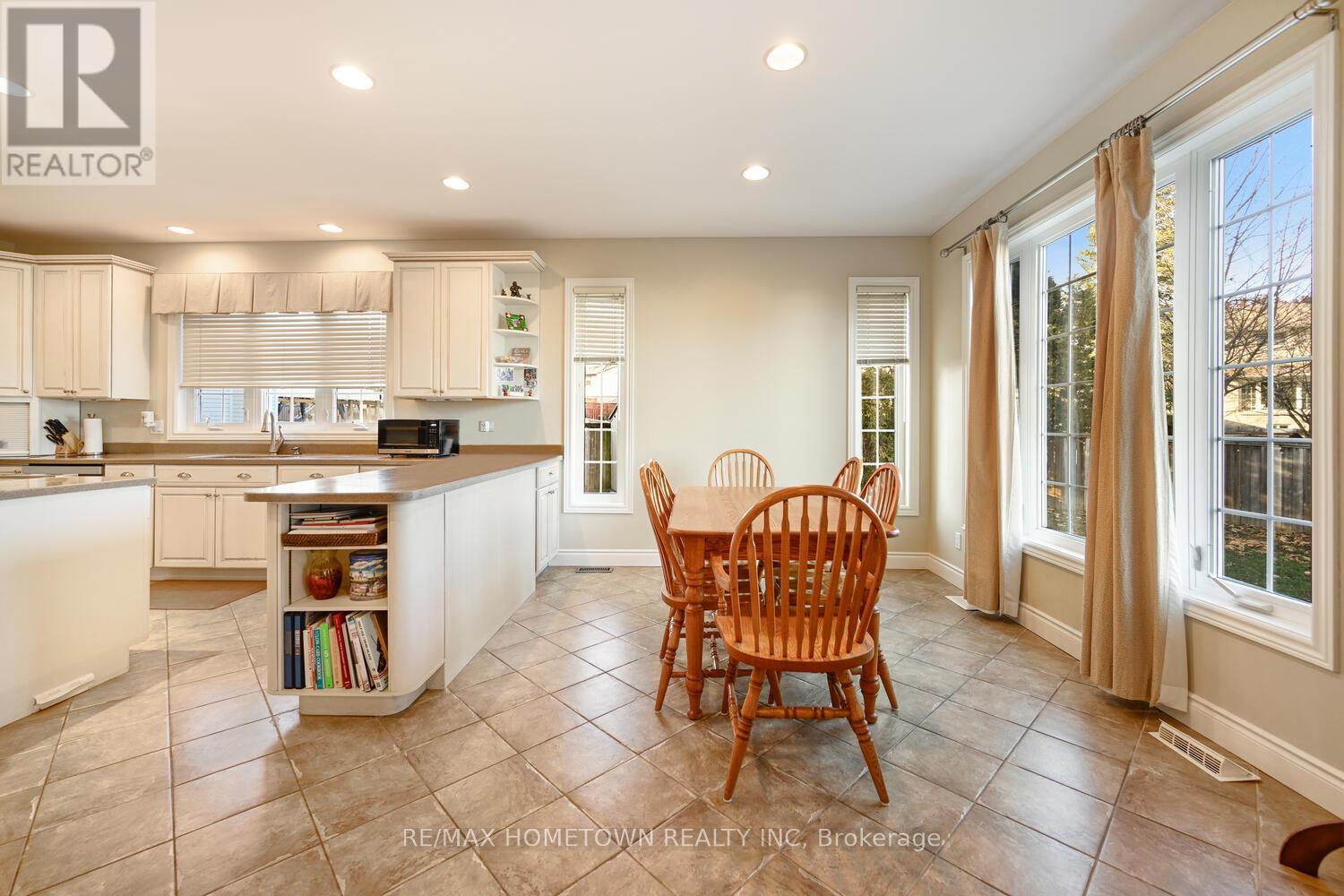 1337 Cuthbertson Avenue, Brockville, Ontario  K6V 6Y2 - Photo 13 - X12888656