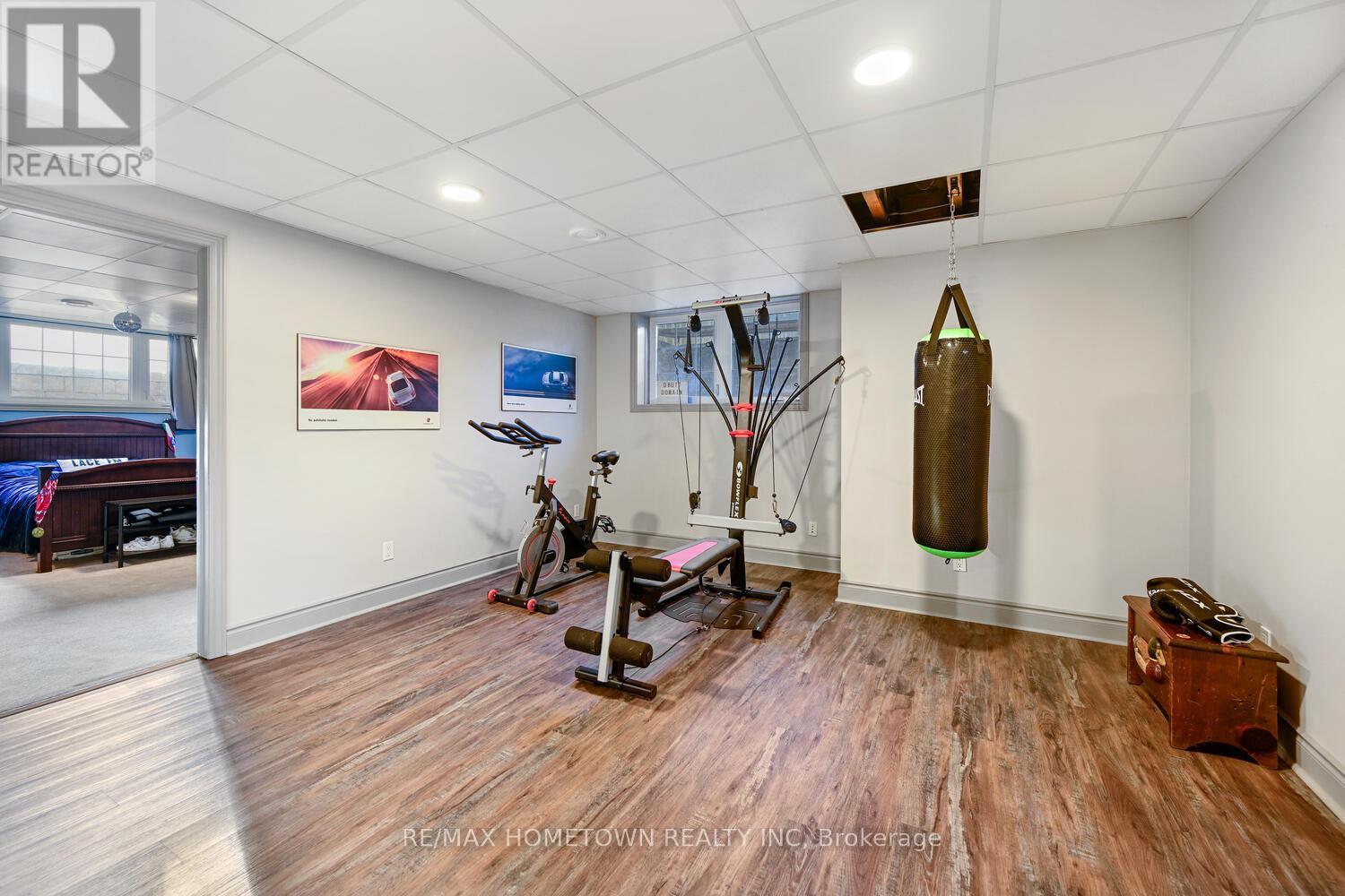 1337 Cuthbertson Avenue, Brockville, Ontario  K6V 6Y2 - Photo 38 - X12888656