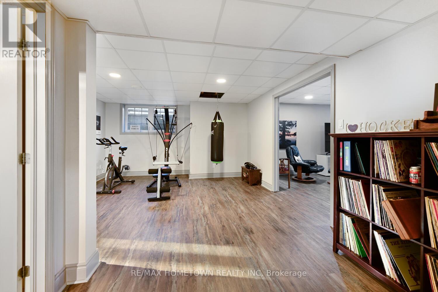 1337 Cuthbertson Avenue, Brockville, Ontario  K6V 6Y2 - Photo 39 - X12888656