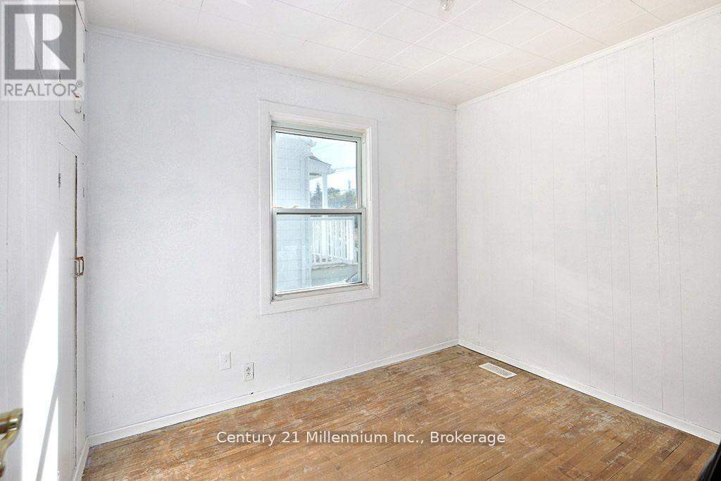 479 Hurontario Street, Collingwood, Ontario  L9Y 2M7 - Photo 16 - S12888582