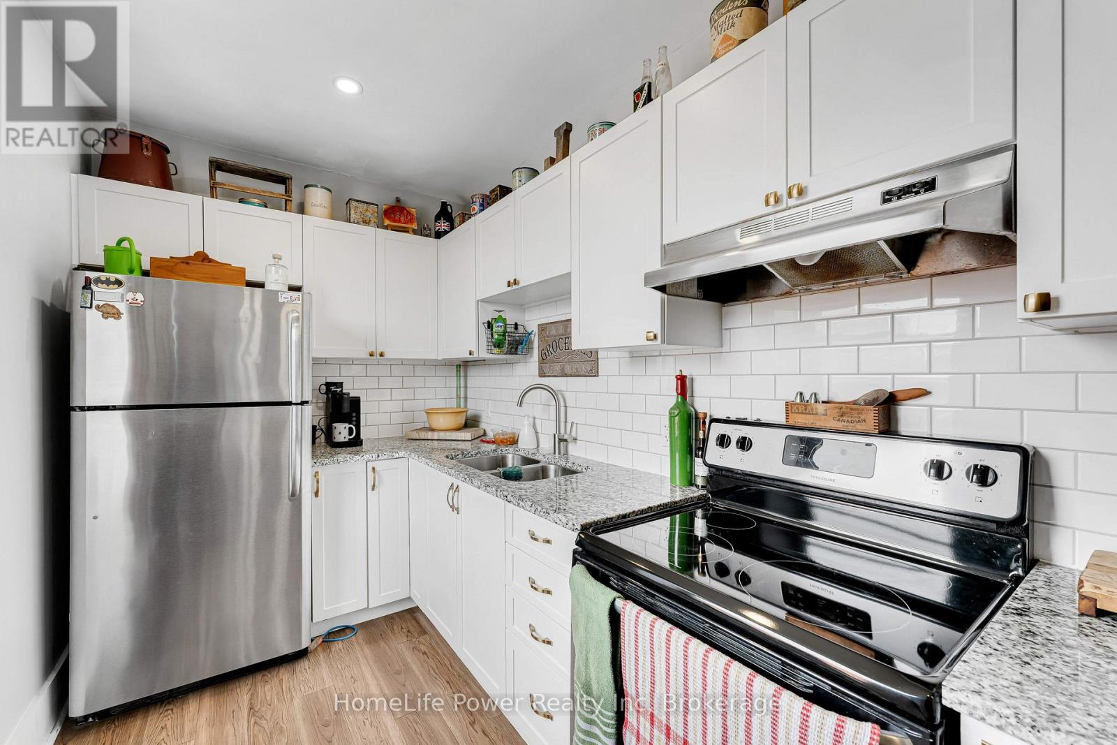 207 Wellington Street, Kingston (East Of Sir John A. Blvd), Ontario  K7K 2Y6 - Photo 29 - X12888538