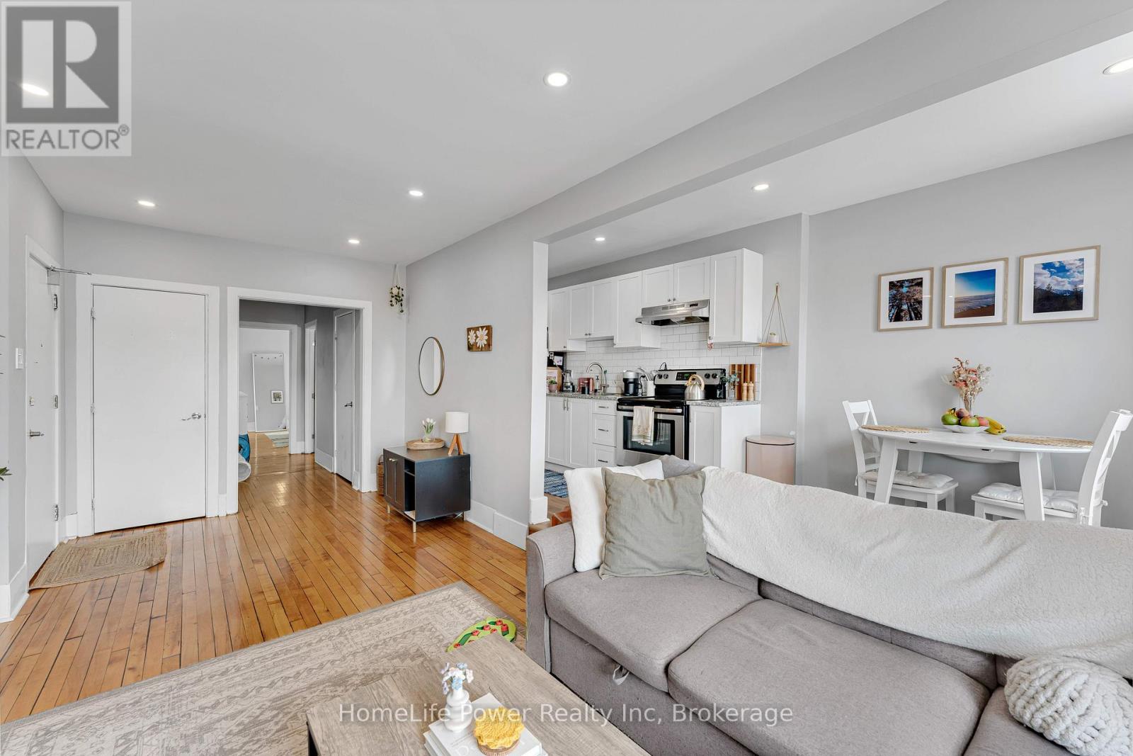 207 Wellington Street, Kingston (East Of Sir John A. Blvd), Ontario  K7K 2Y6 - Photo 38 - X12888538