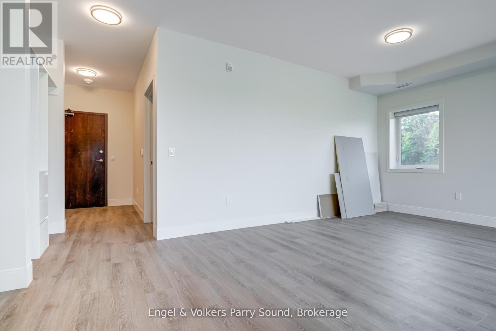 201 - 51 George Street, Parry Sound, Ontario  P2A 2R2 - Photo 26 - X12888572