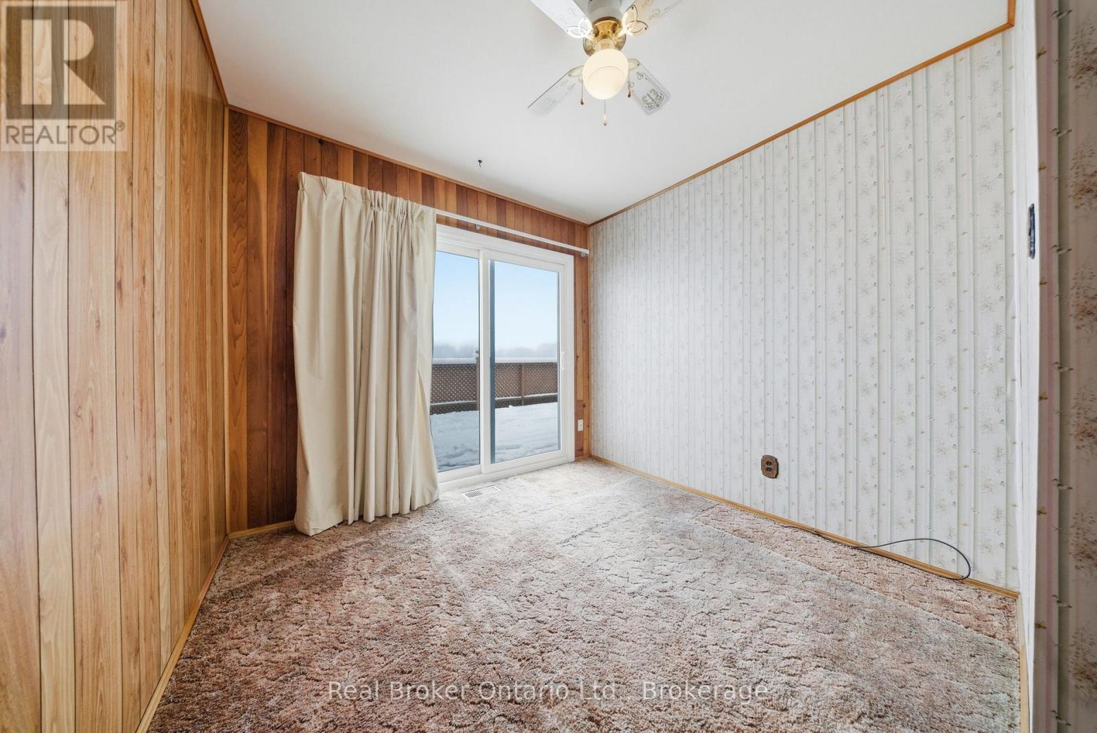 142 Bee Street, Woodstock (Woodstock - South), Ontario  N4S 3Z4 - Photo 20 - X12888644