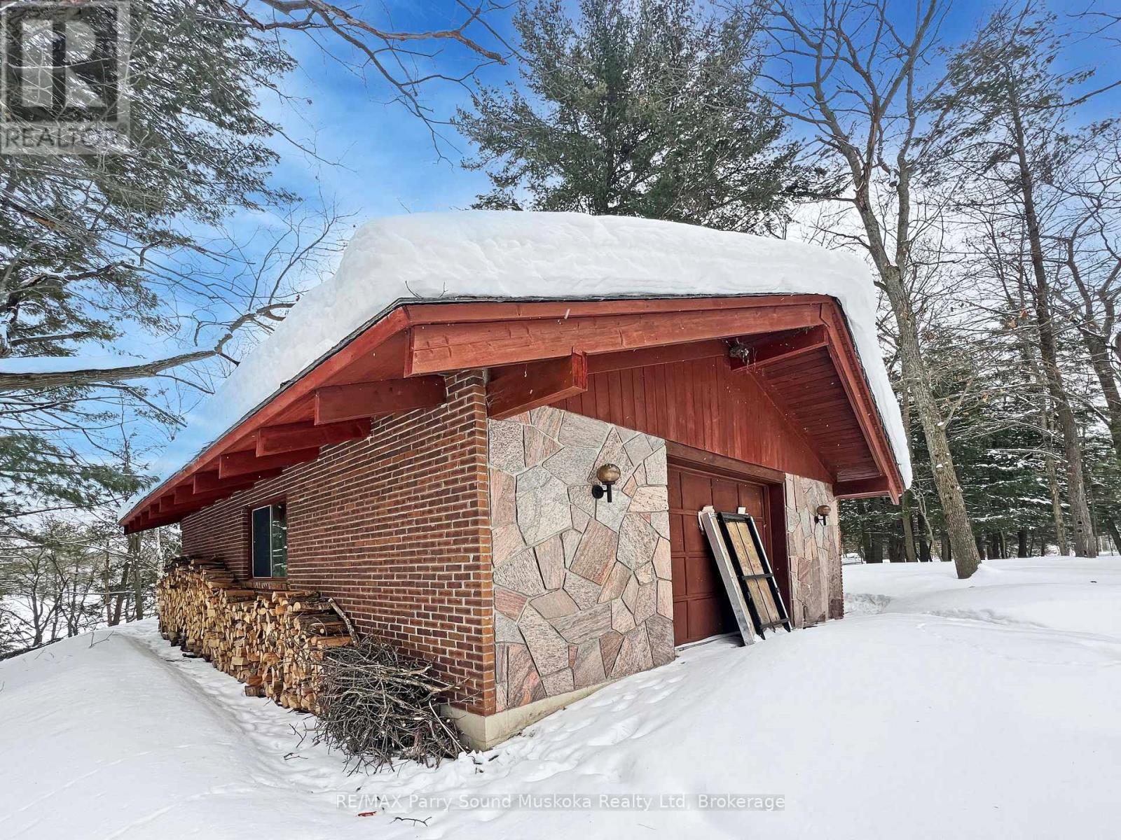 45 Ridgeway Drive, Carling, Ontario  P0G 1G0 - Photo 27 - X12888708