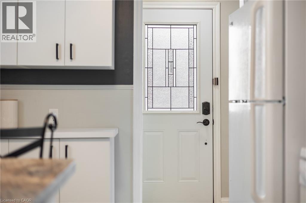 50 Columbia Street W, Waterloo, Ontario  N2L 3K5 - Photo 21 - 40799511