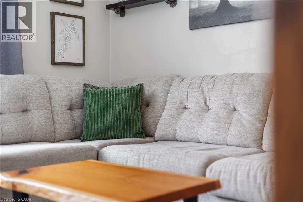 50 Columbia Street W, Waterloo, Ontario  N2L 3K5 - Photo 11 - 40799511