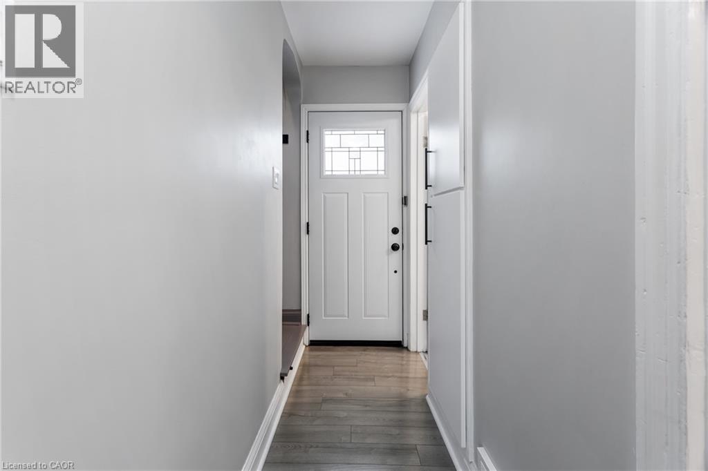 50 Columbia Street W, Waterloo, Ontario  N2L 3K5 - Photo 33 - 40799511