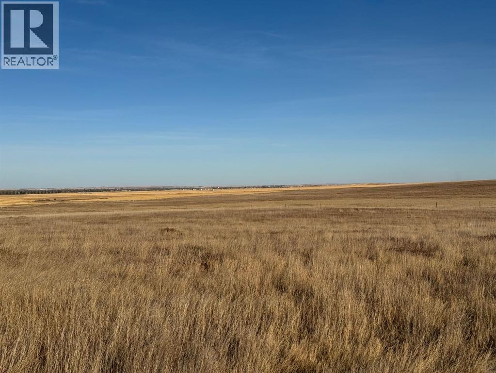 40 Street East, Rural Foothills County, Alberta  T1V 1P3 - Photo 8 - A2266620