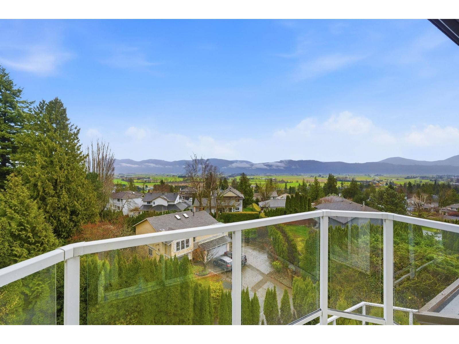 2247 Mountain Drive, Abbotsford, British Columbia  V3G 1E4 - Photo 24 - R3094844