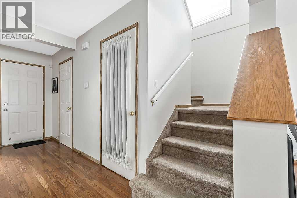 38 Martinwood Road Ne, Calgary, Alberta  T3J 3H5 - Photo 13 - A2290628