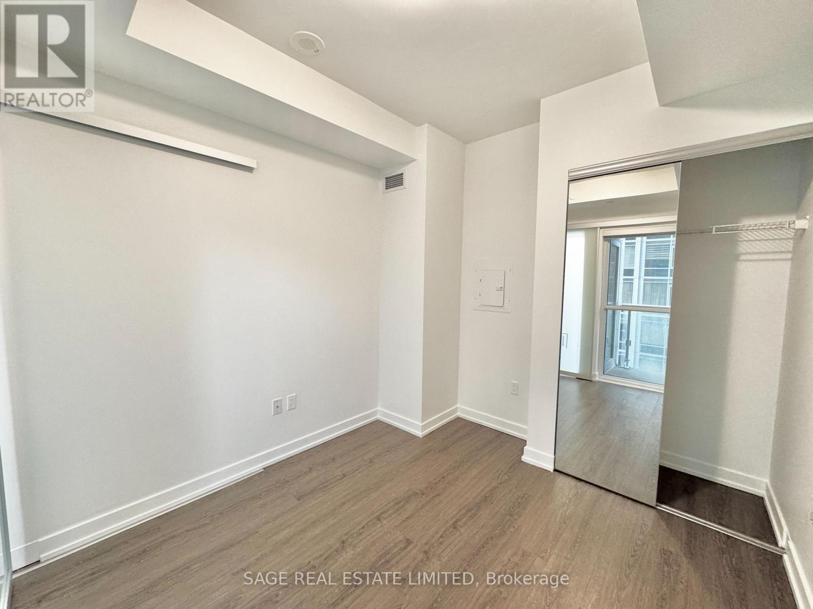 1204 - 1 Yorkville Avenue, Toronto (Annex), Ontario  M4W 0B1 - Photo 17 - C12888720