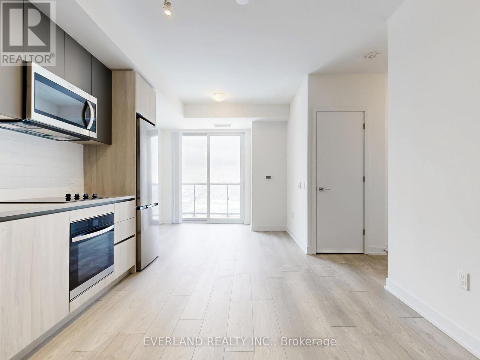 2302 - 5858 Yonge Street, Toronto, Ontario  M2M 0C6 - Photo 2 - C12888762