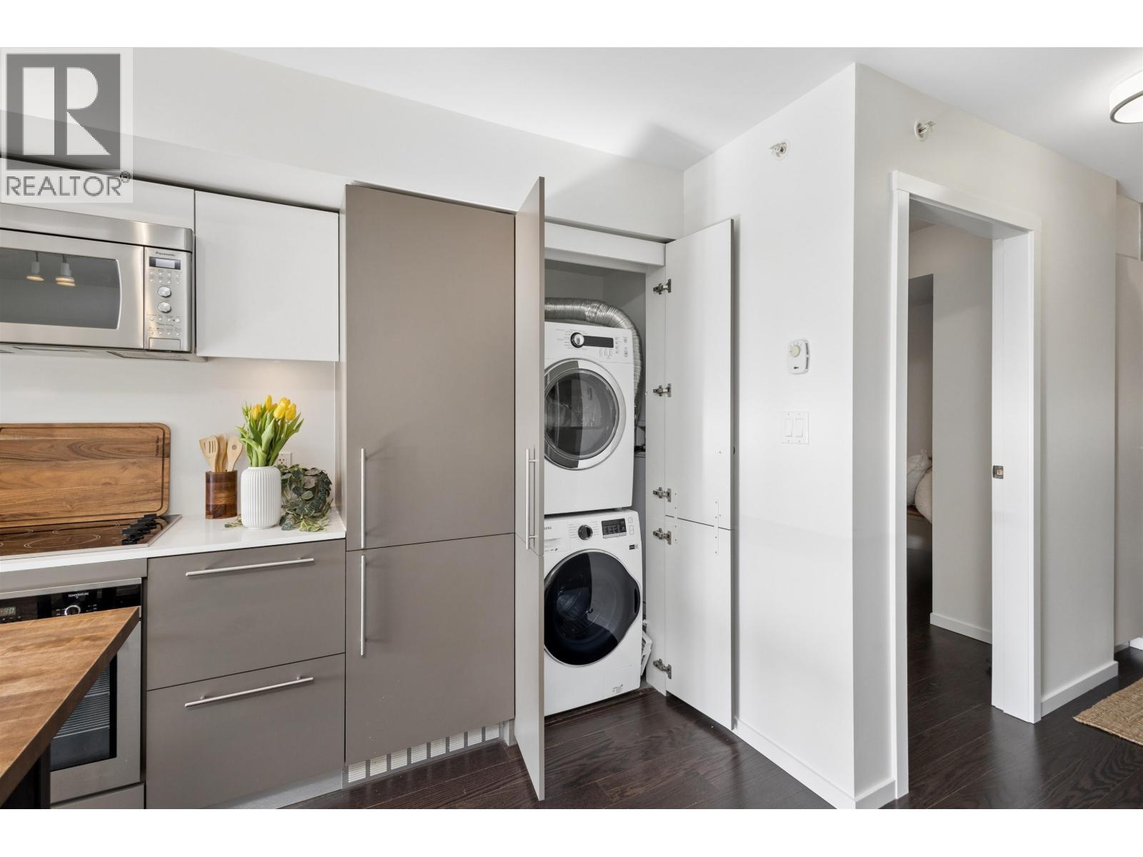 806 999 Seymour Street, Vancouver, British Columbia V6B 0M5 - Photo 12 - R3100041