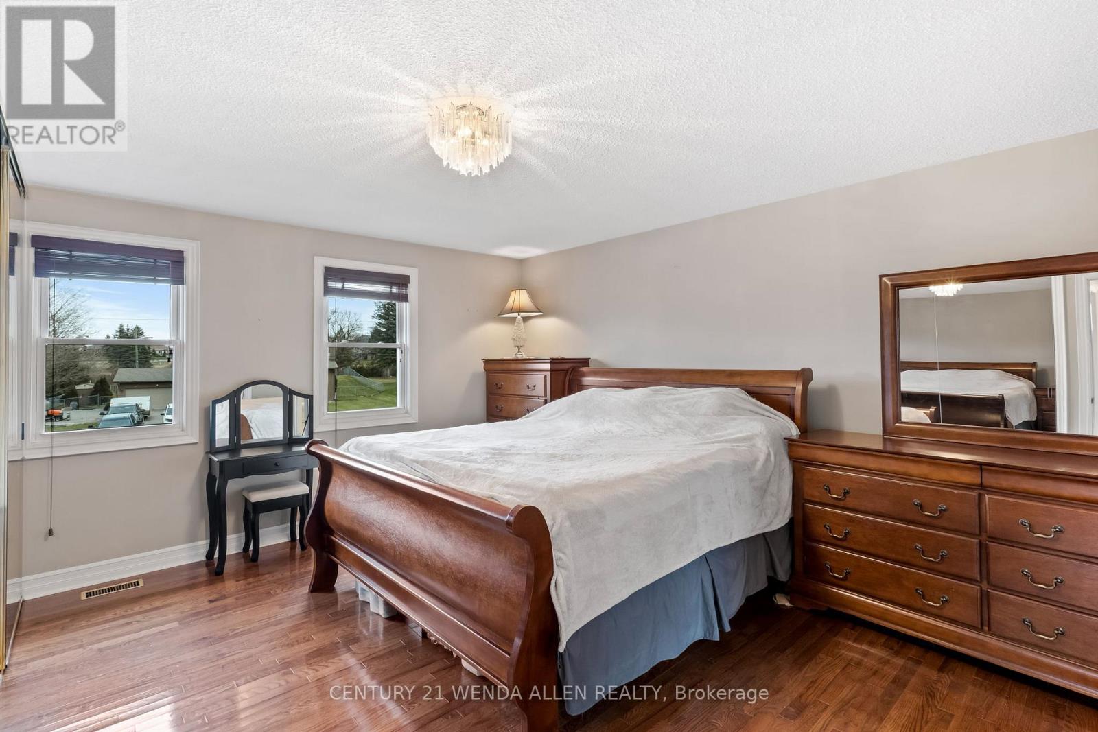 26 Riverview Drive, Scugog, Ontario  L9L 1N8 - Photo 13 - E12888552