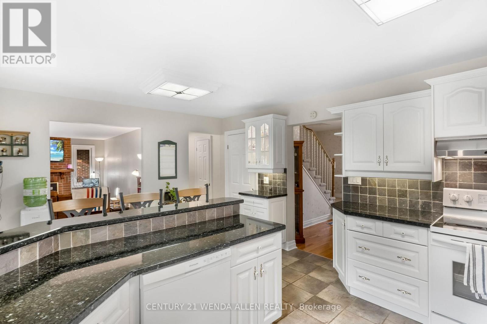 26 Riverview Drive, Scugog, Ontario  L9L 1N8 - Photo 7 - E12888552