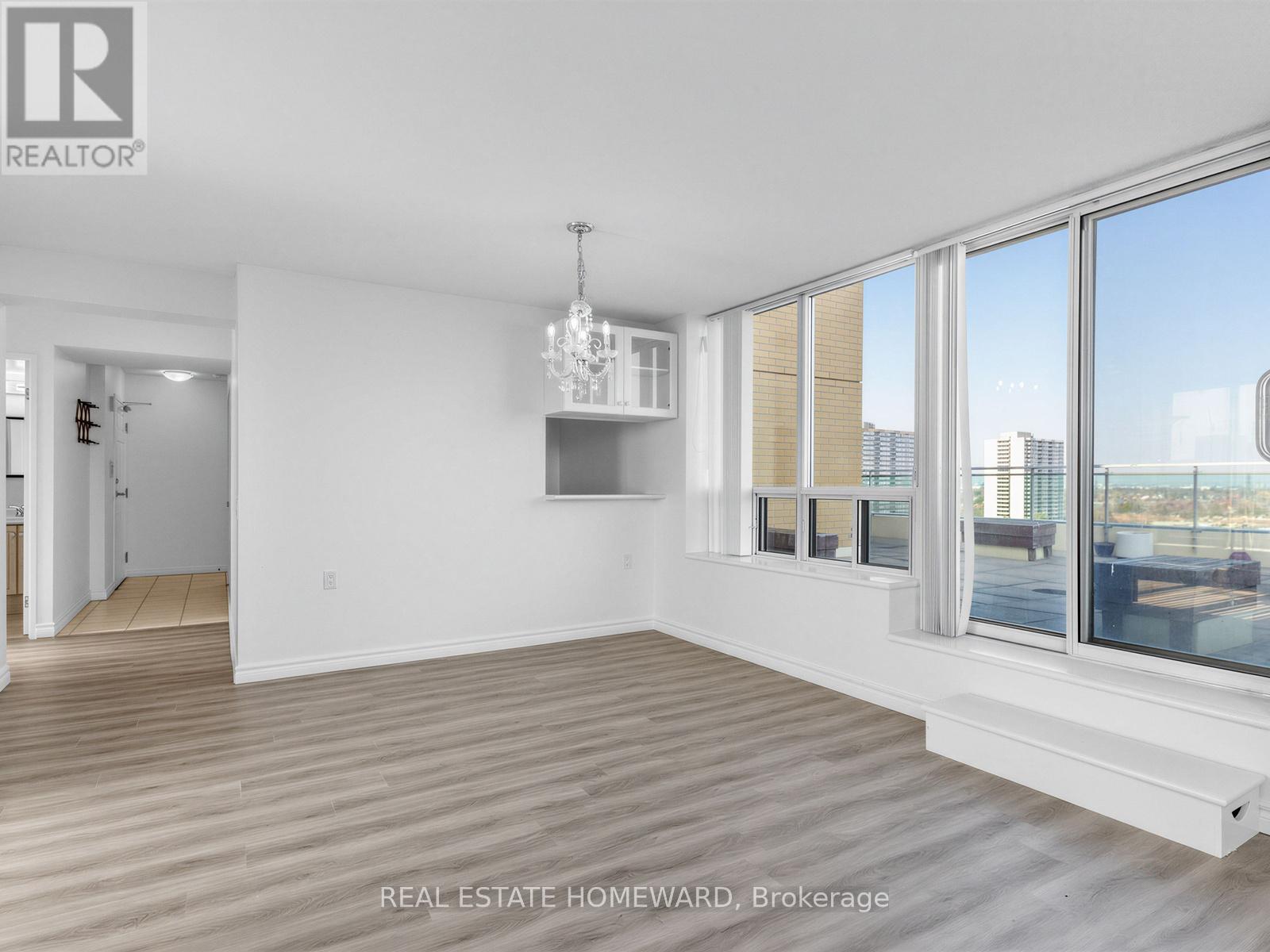 1102 - 2800 Warden Avenue, Toronto, Ontario  M1W 3Z6 - Photo 3 - E12888556