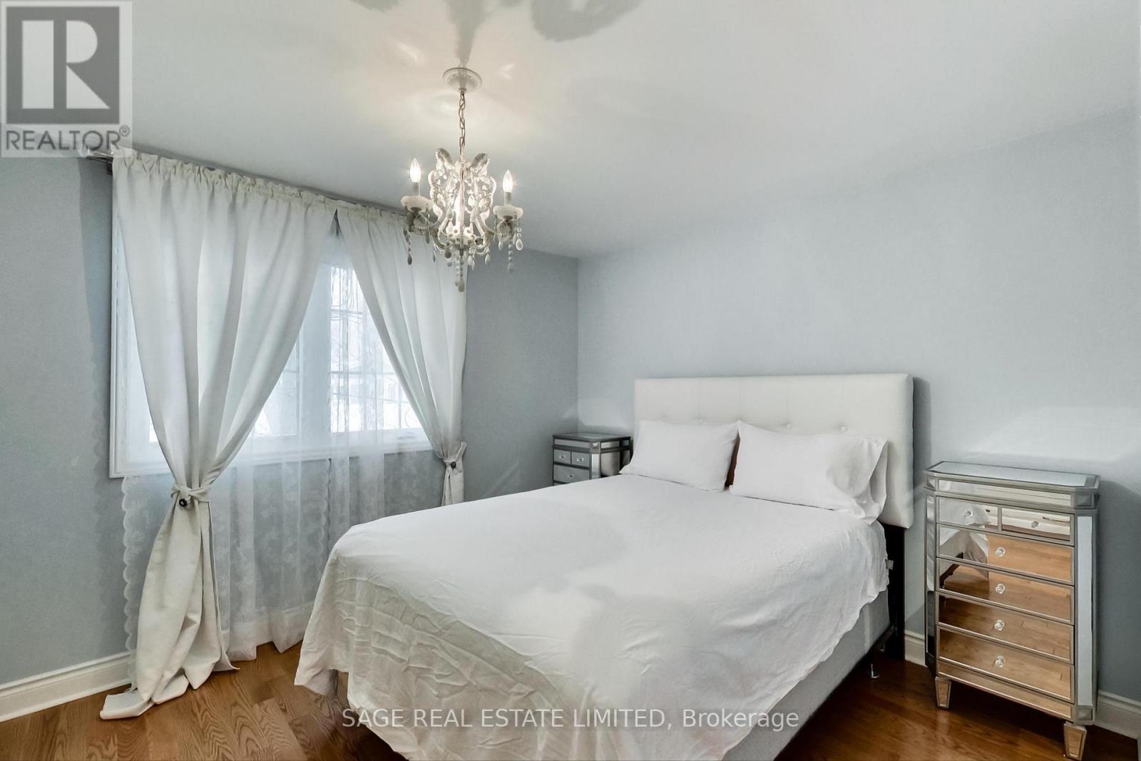 176 Lawlor Avenue, Toronto, Ontario  M4E 3M1 - Photo 11 - E12888698