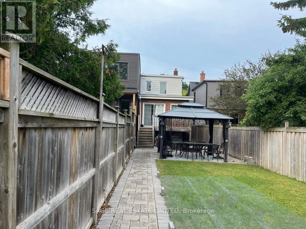 176 Lawlor Avenue, Toronto, Ontario  M4E 3M1 - Photo 20 - E12888698