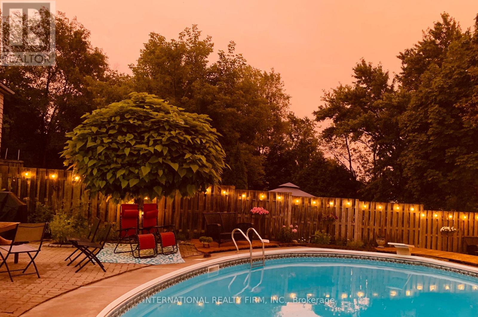 19 Lillooet Crescent, Richmond Hill, Ontario  L4C 5A6 - Photo 29 - N12888540