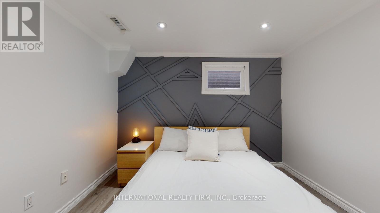 19 Lillooet Crescent, Richmond Hill, Ontario  L4C 5A6 - Photo 31 - N12888540