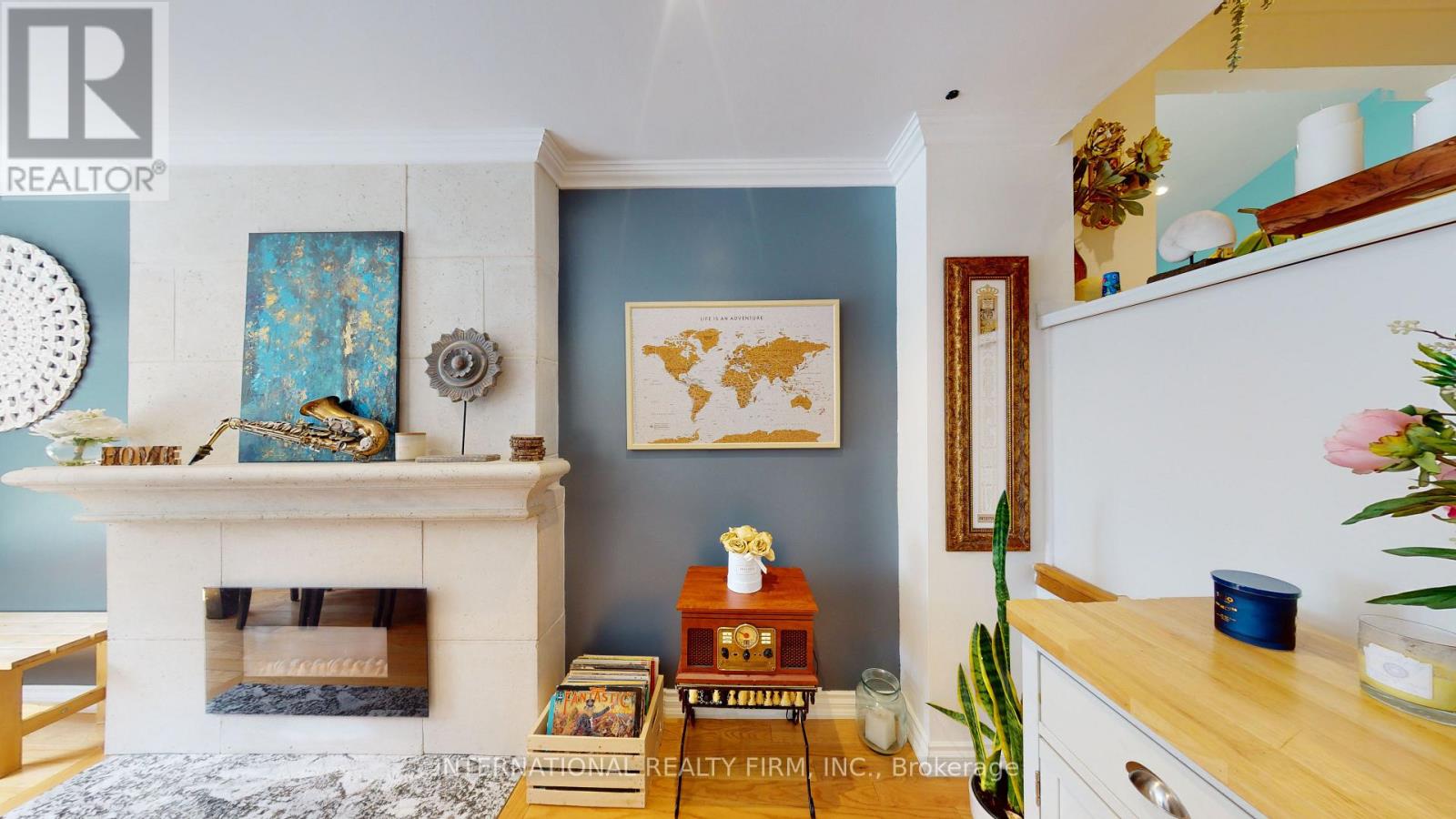 19 Lillooet Crescent, Richmond Hill, Ontario  L4C 5A6 - Photo 7 - N12888540