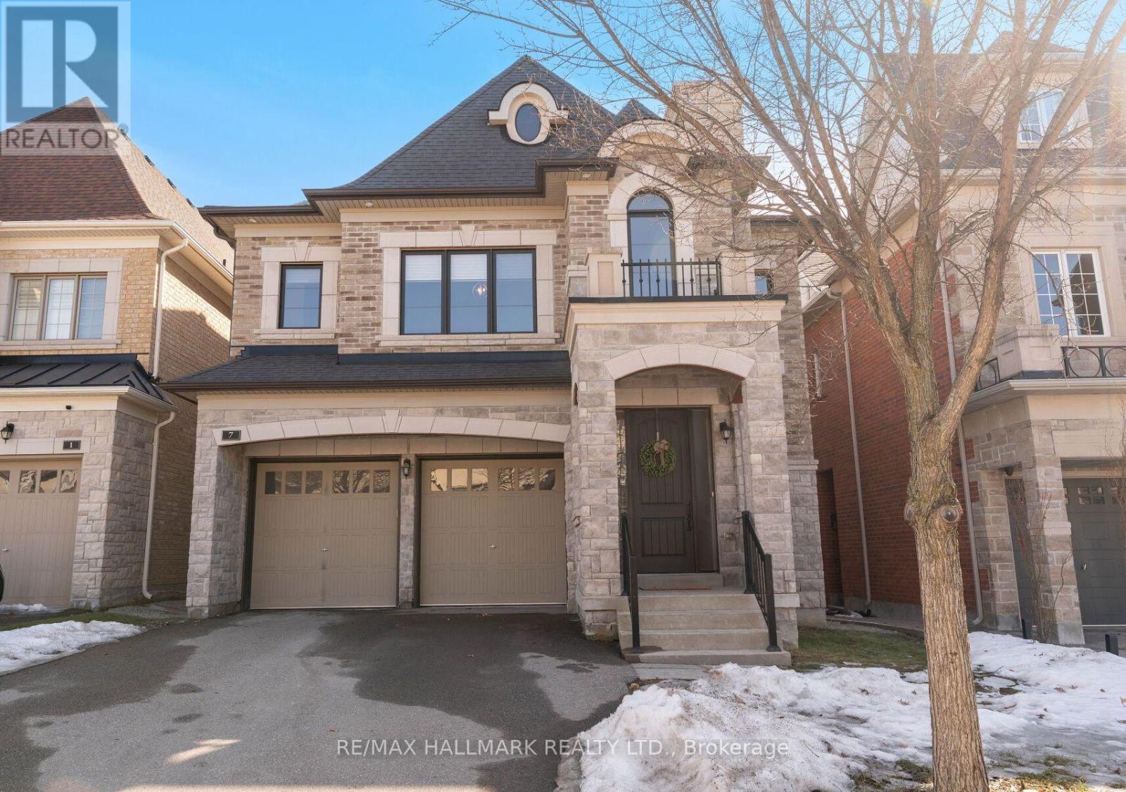 7 PERRIGO COURT, Vaughan, Ontario