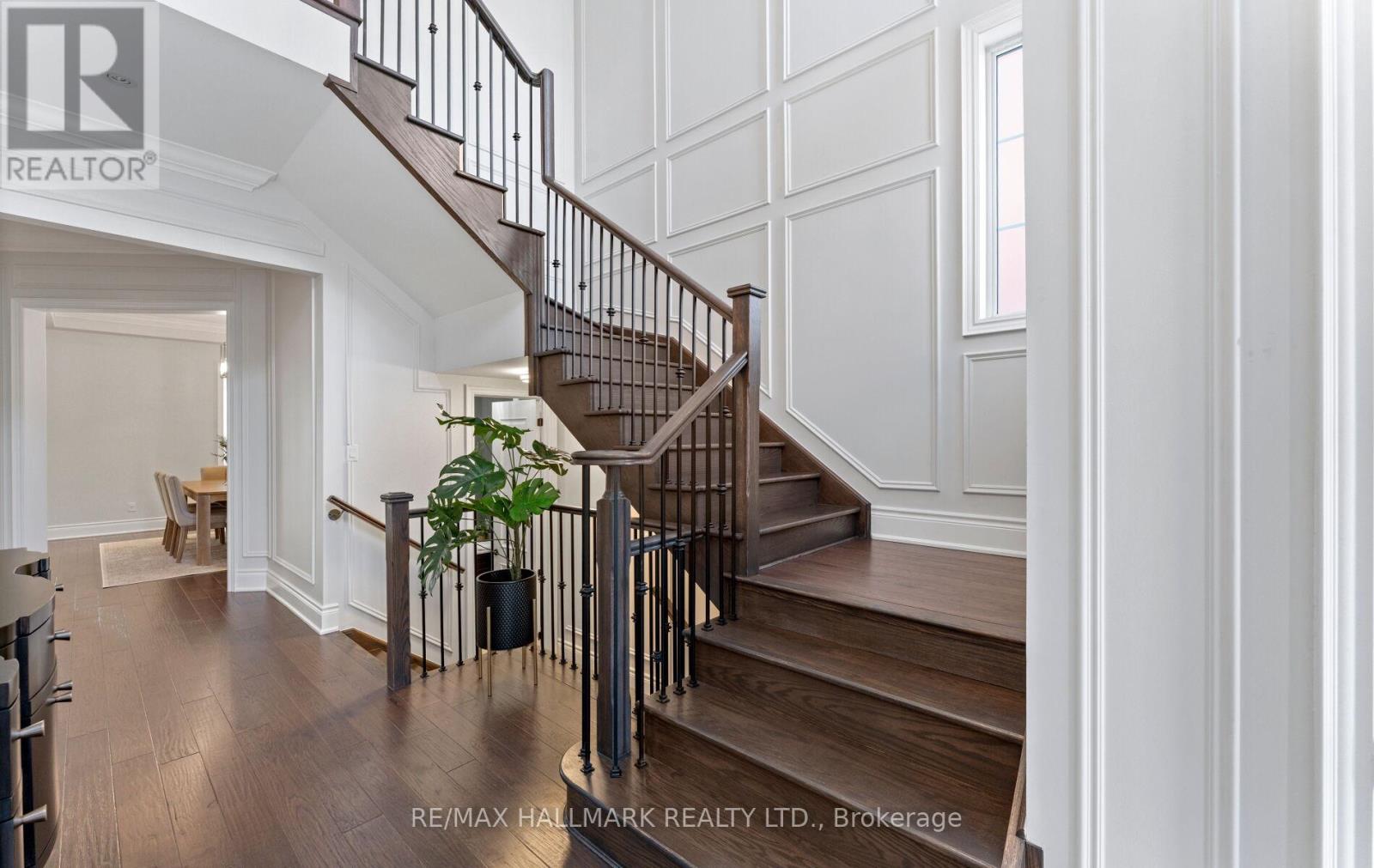 7 Perrigo Court, Vaughan (Patterson), Ontario  L6A 4W8 - Photo 18 - N12888646