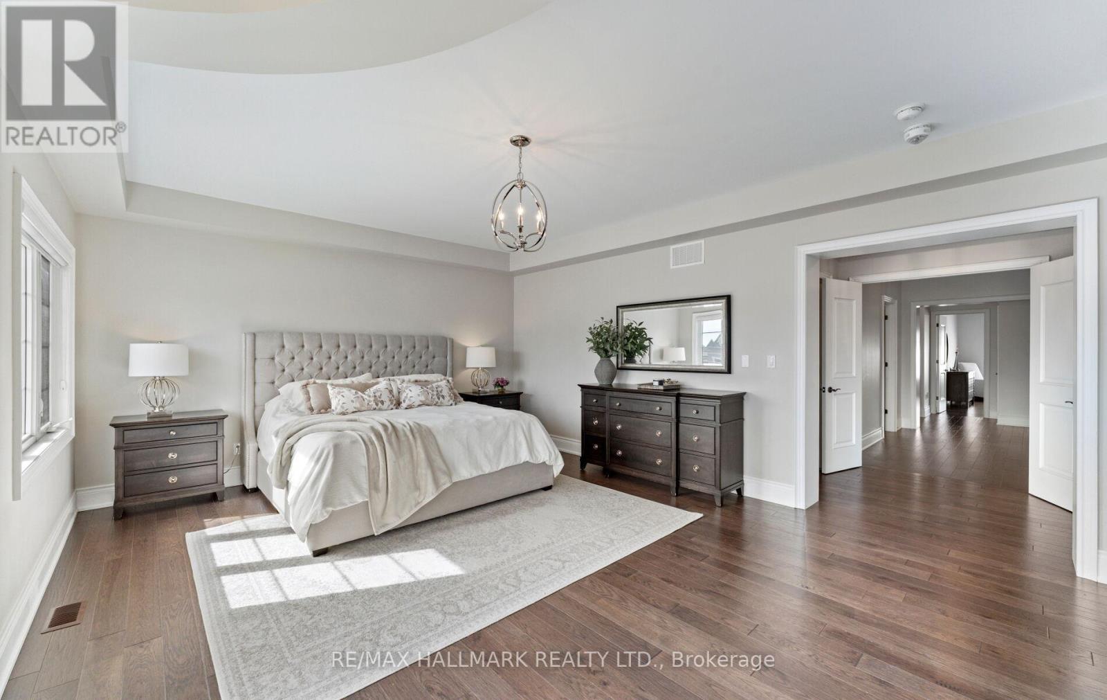 7 Perrigo Court, Vaughan (Patterson), Ontario  L6A 4W8 - Photo 22 - N12888646